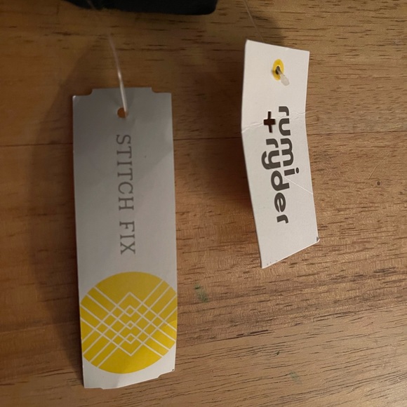 Girls knit leggings size XL, black. - Picture 3 of 4